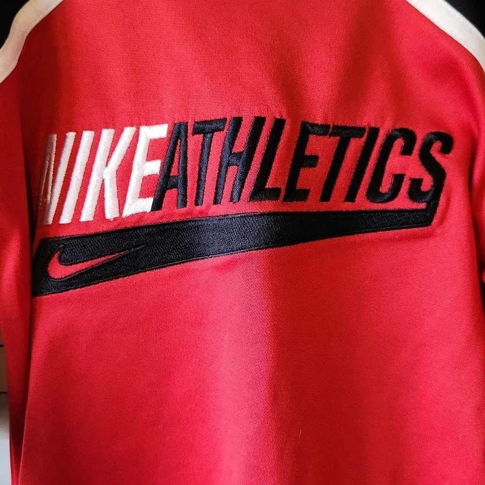 Nike red and black jersey - Picture 8 of 14